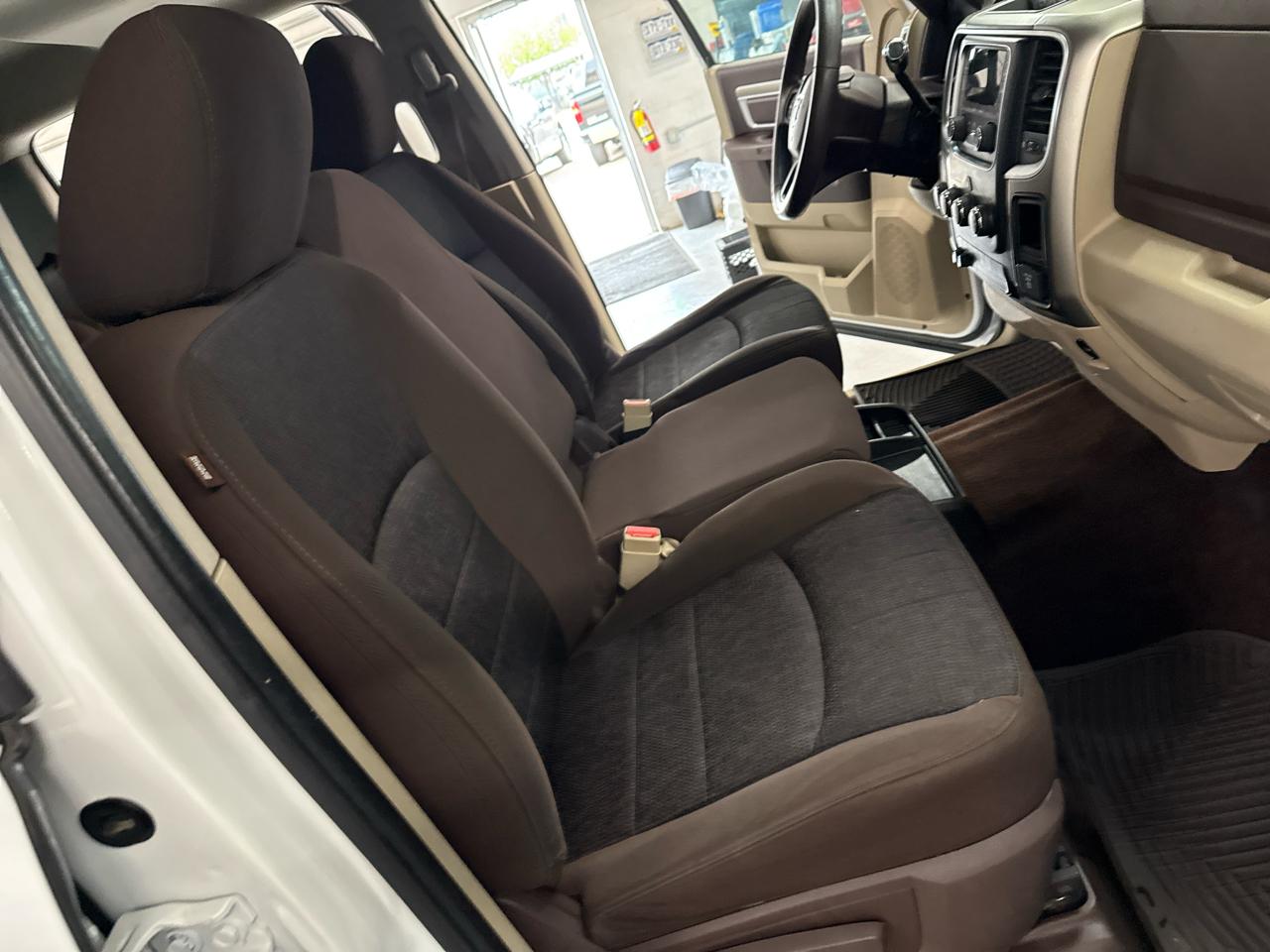 RAM 1500 SLT Crew Cab 4WD 2013