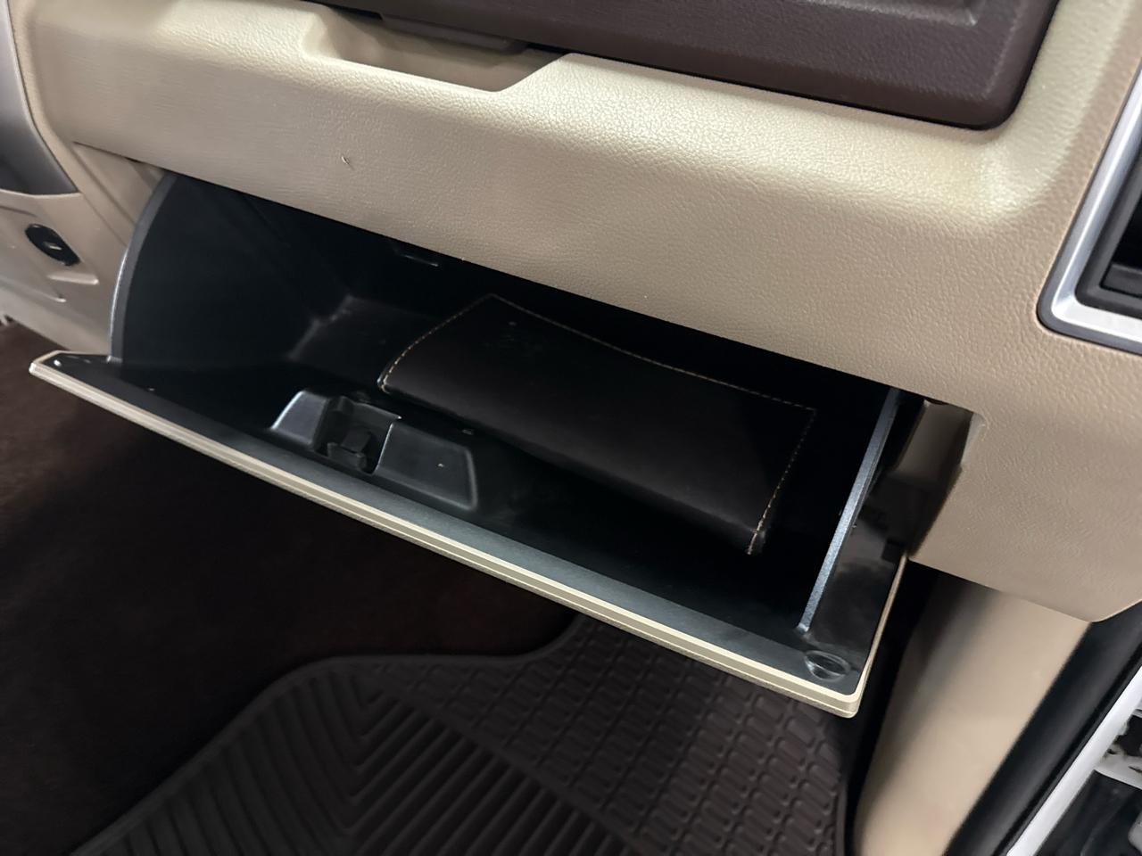 RAM 1500 SLT Crew Cab 4WD 2013