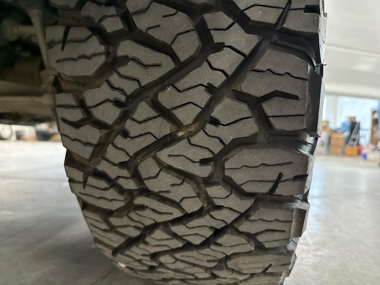 RAM 1500 SLT Crew Cab 4WD 2013