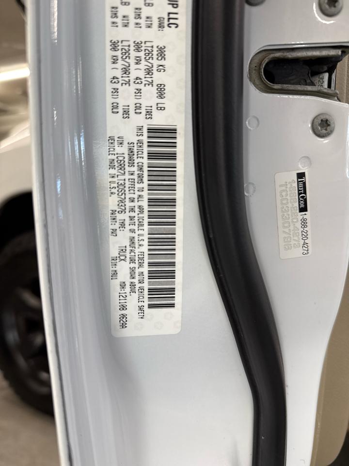 RAM 1500 SLT Crew Cab 4WD 2013