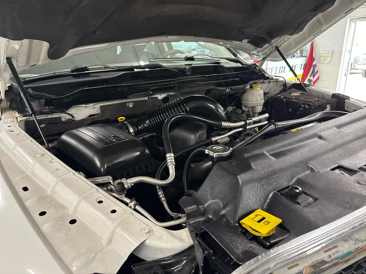 RAM 1500 SLT Crew Cab 4WD 2013