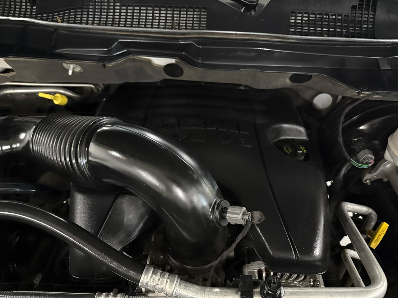 RAM 1500 SLT Crew Cab 4WD 2013