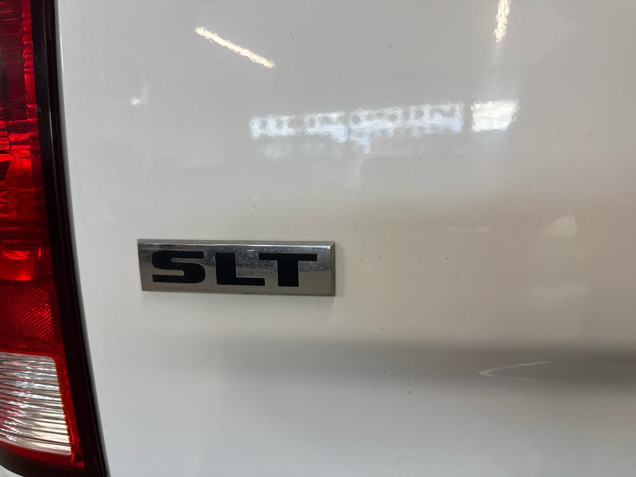 RAM 1500 SLT Crew Cab 4WD 2013