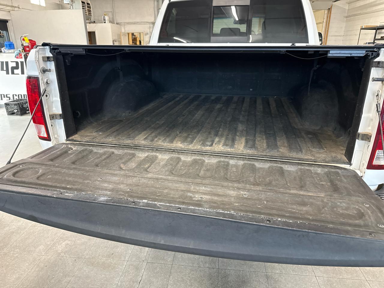 RAM 1500 SLT Crew Cab 4WD 2013