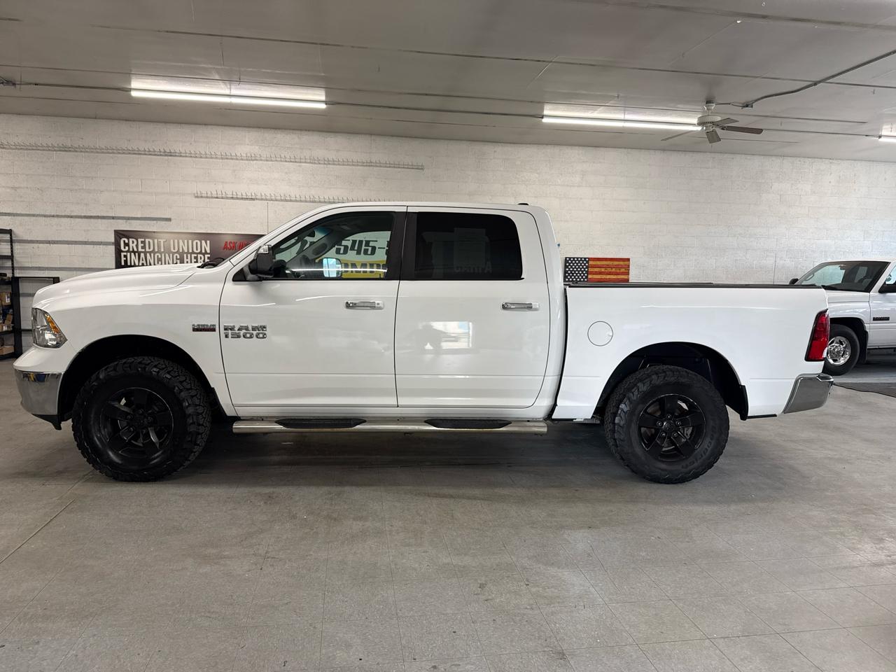 RAM 1500 SLT Crew Cab 4WD 2013