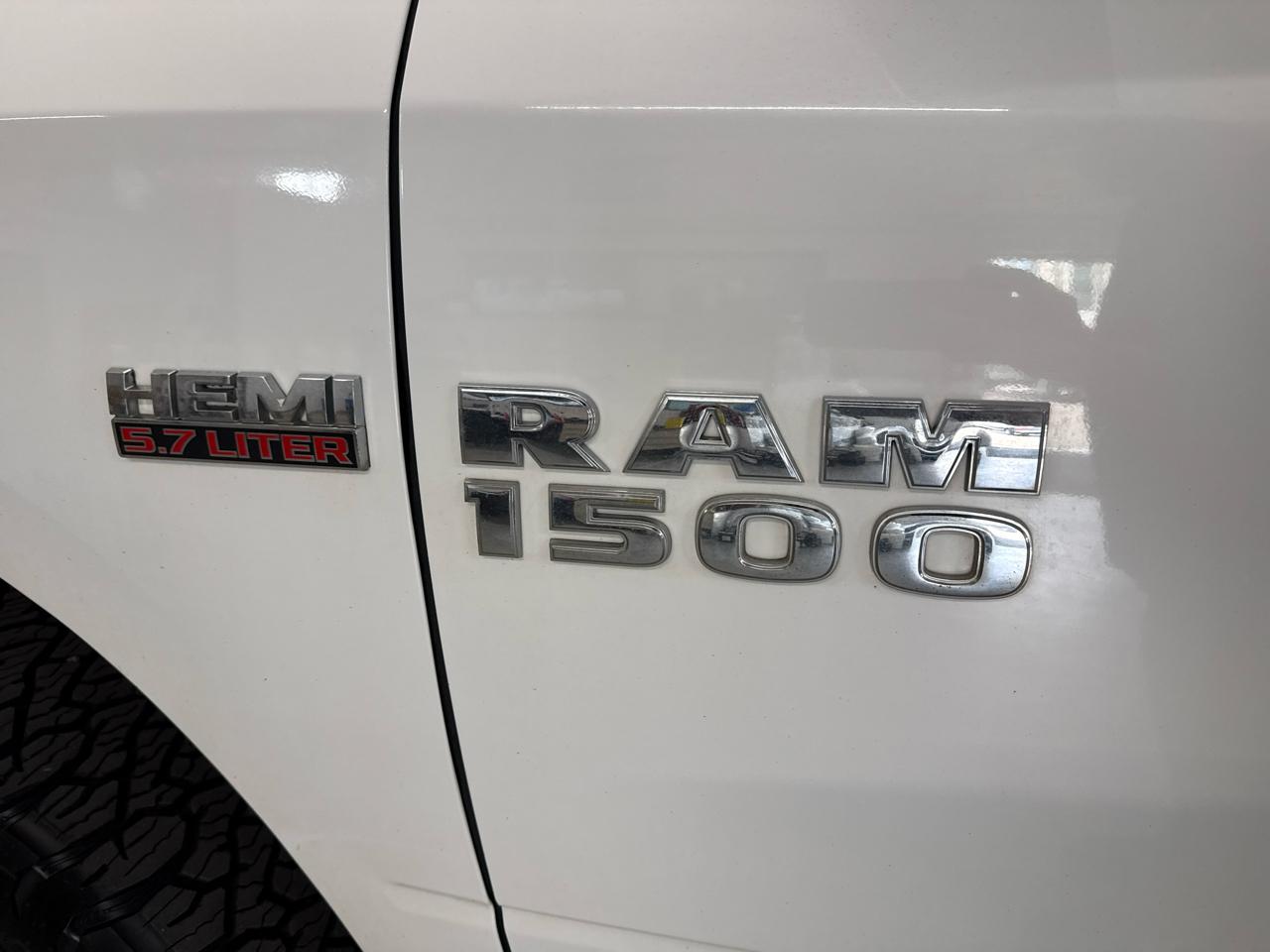 RAM 1500 SLT Crew Cab 4WD 2013