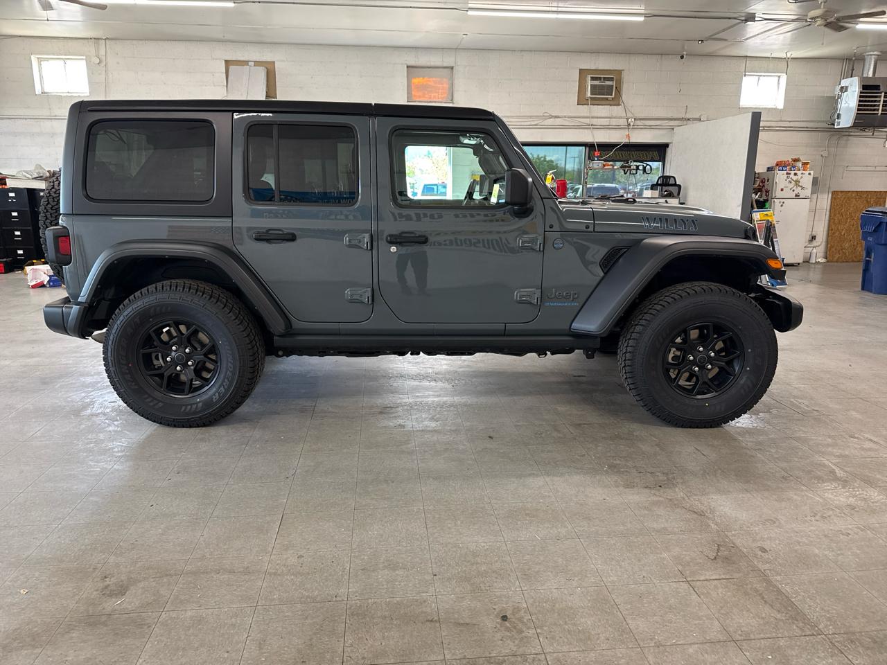 Jeep Wrangler 4xe Willys 4x4 2024