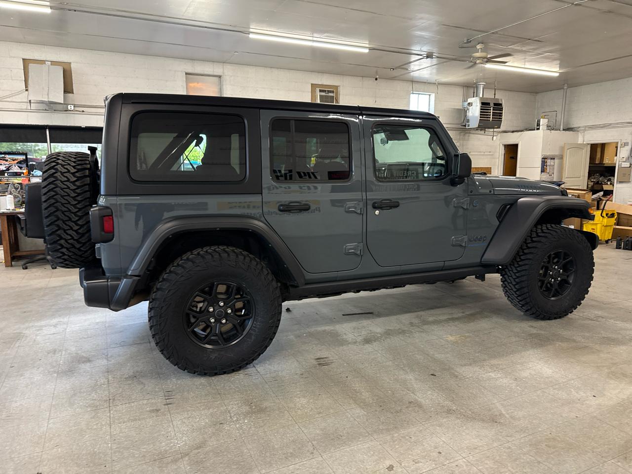 Jeep Wrangler 4xe Willys 4x4 2024