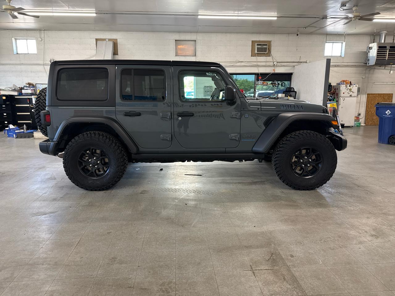 Jeep Wrangler 4xe Willys 4x4 2024