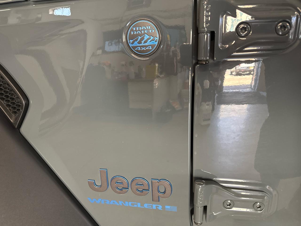 Jeep Wrangler 4xe Willys 4x4 2024