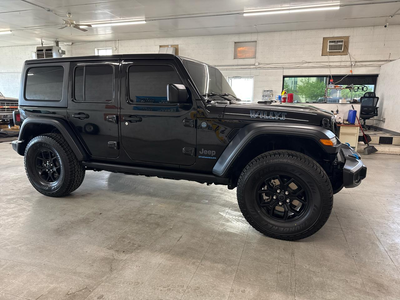 Jeep Wrangler 4xe Willys 4x4 2024