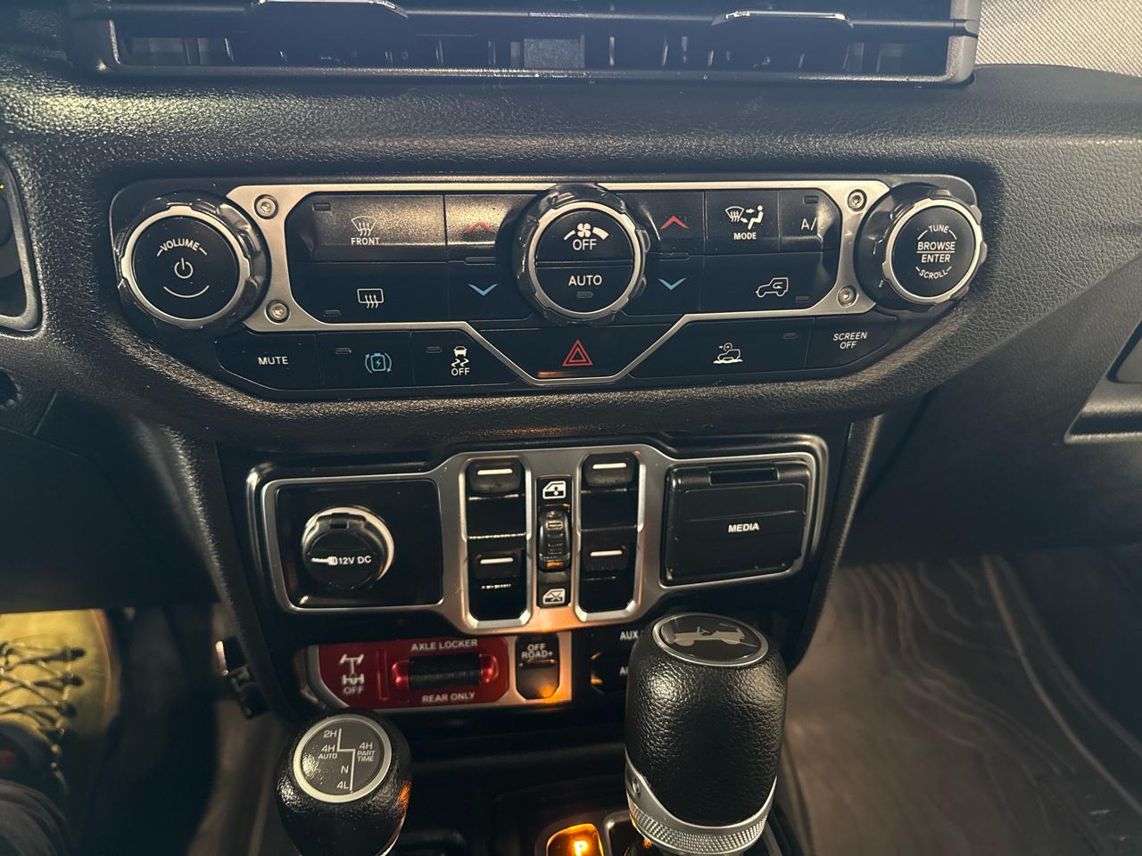 Jeep Wrangler 4xe Willys 4x4 2024