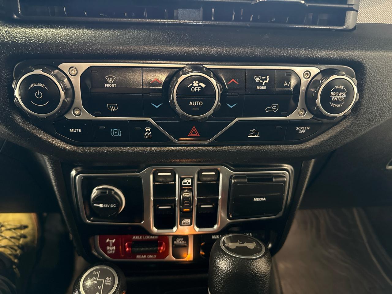 Jeep Wrangler 4xe Willys 4x4 2024