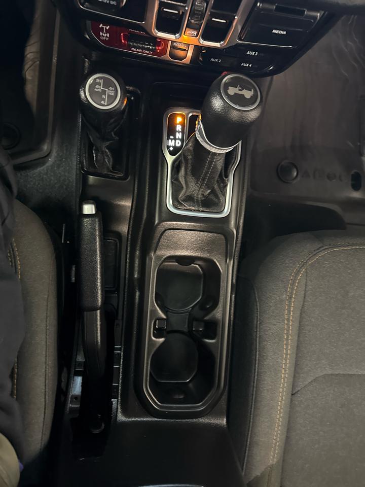 Jeep Wrangler 4xe Willys 4x4 2024