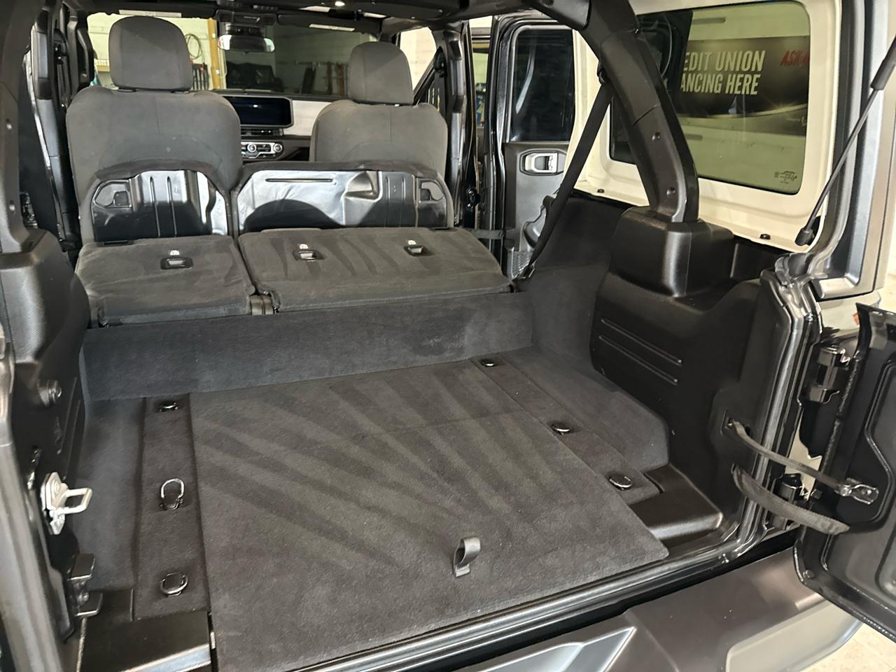 Jeep Wrangler 4xe Willys 4x4 2024