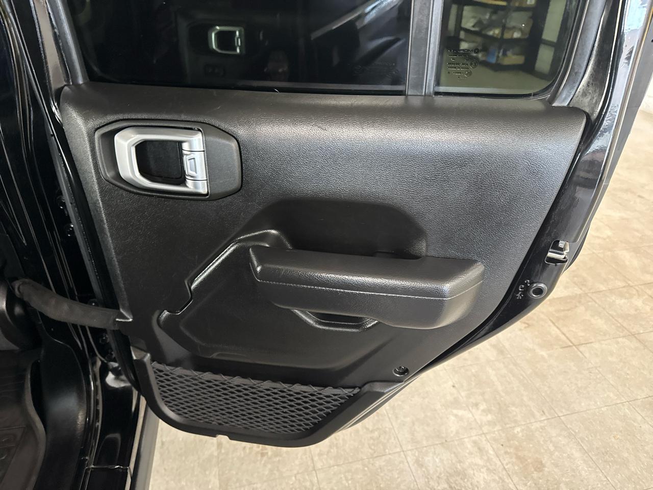 Jeep Wrangler 4xe Willys 4x4 2024