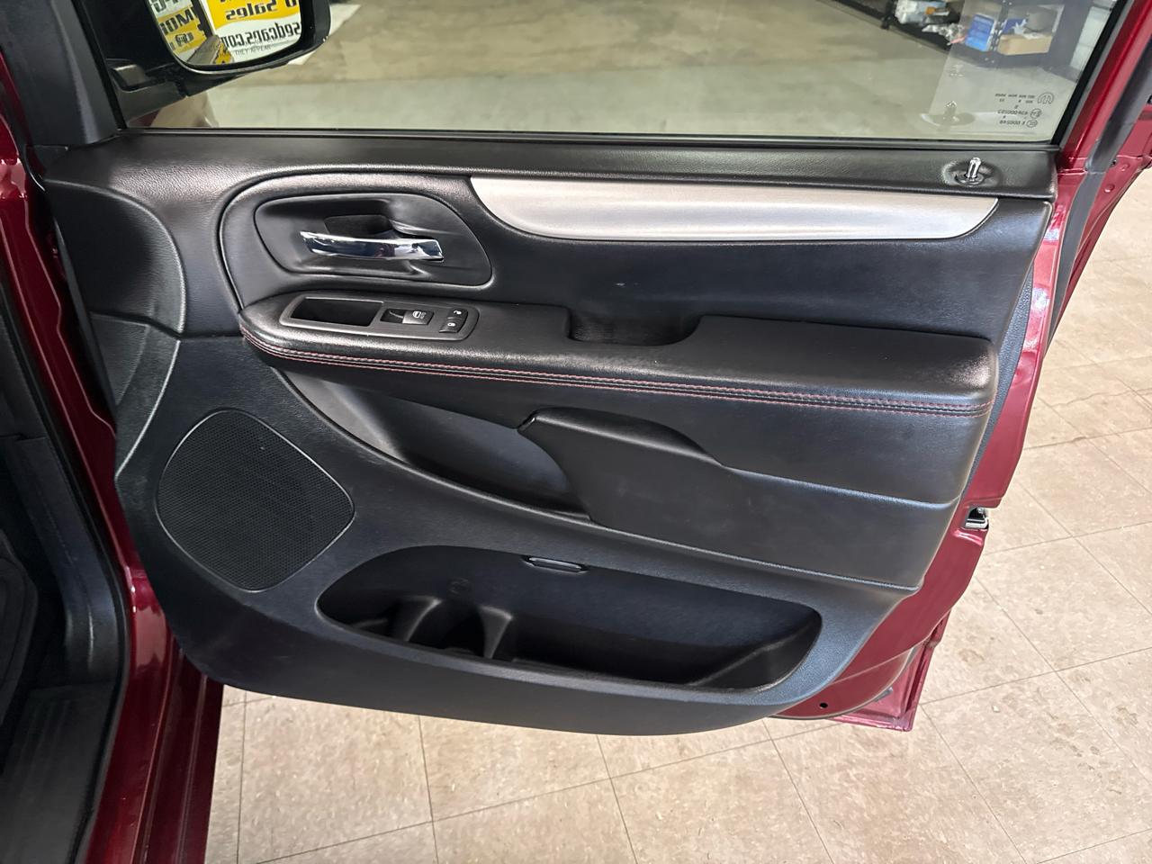 Dodge Grand Caravan GT 2019