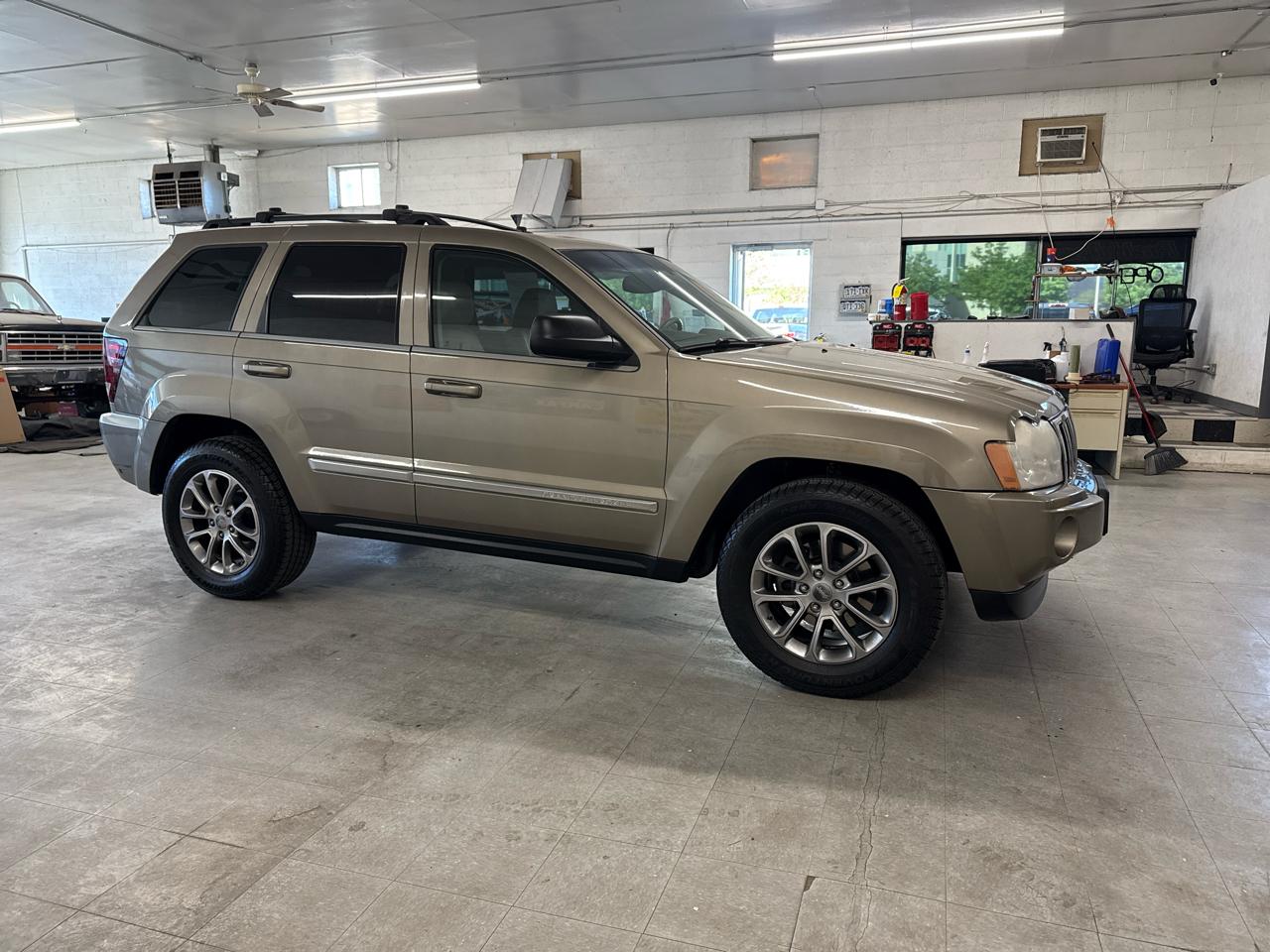 Jeep Grand Cherokee Limited 4WD 2005