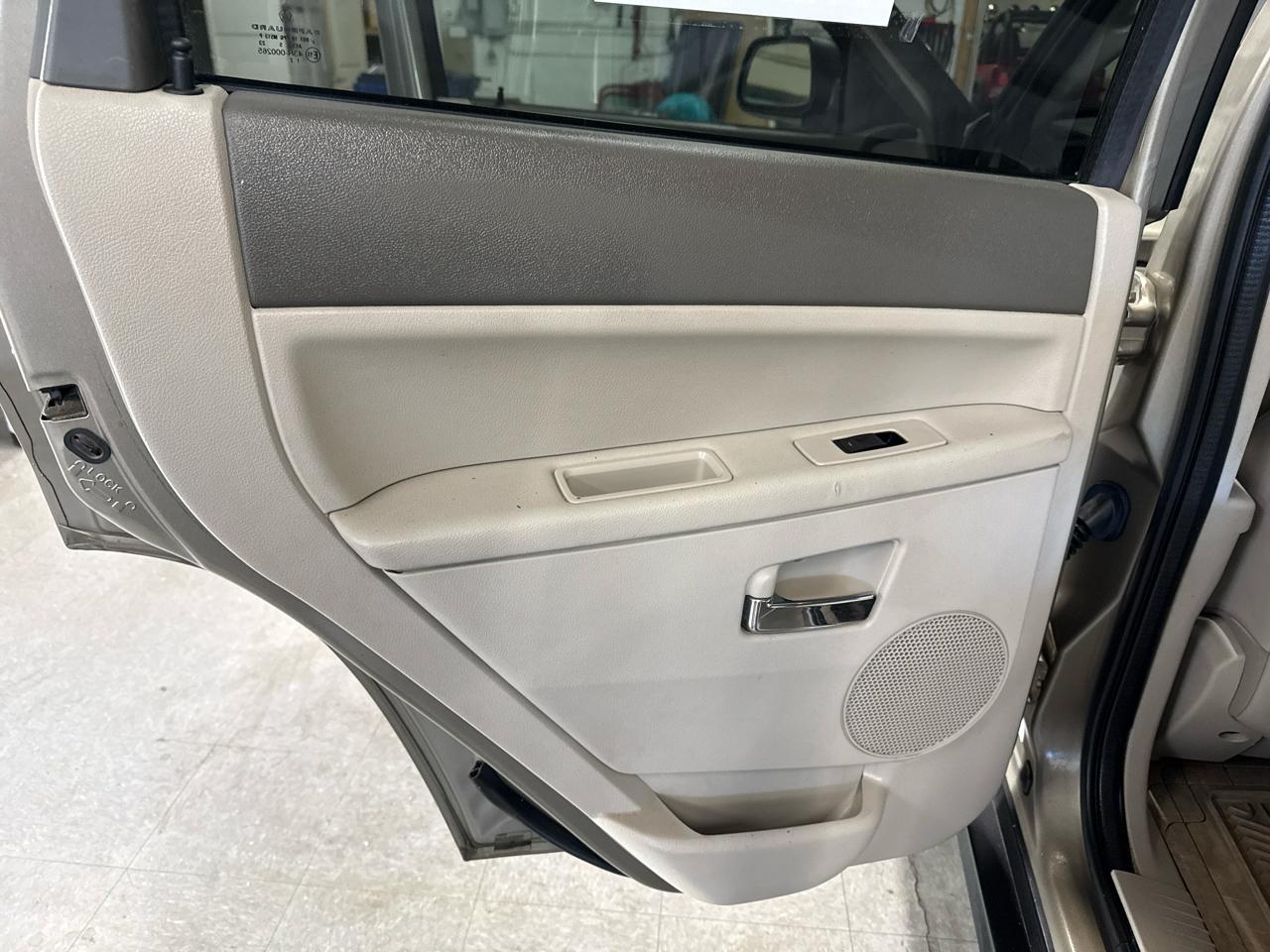 Jeep Grand Cherokee Limited 4WD 2005