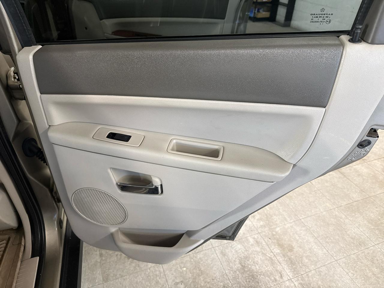 Jeep Grand Cherokee Limited 4WD 2005