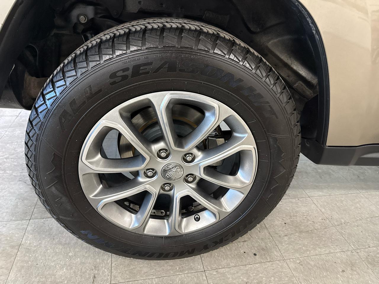 Jeep Grand Cherokee Limited 4WD 2005