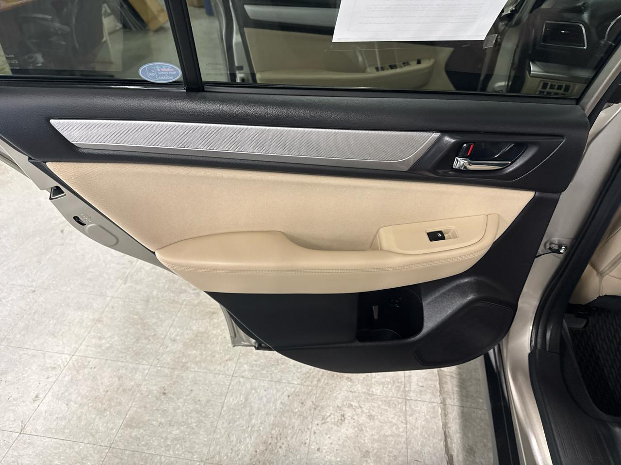 Subaru Outback 2.5i Premium 2017