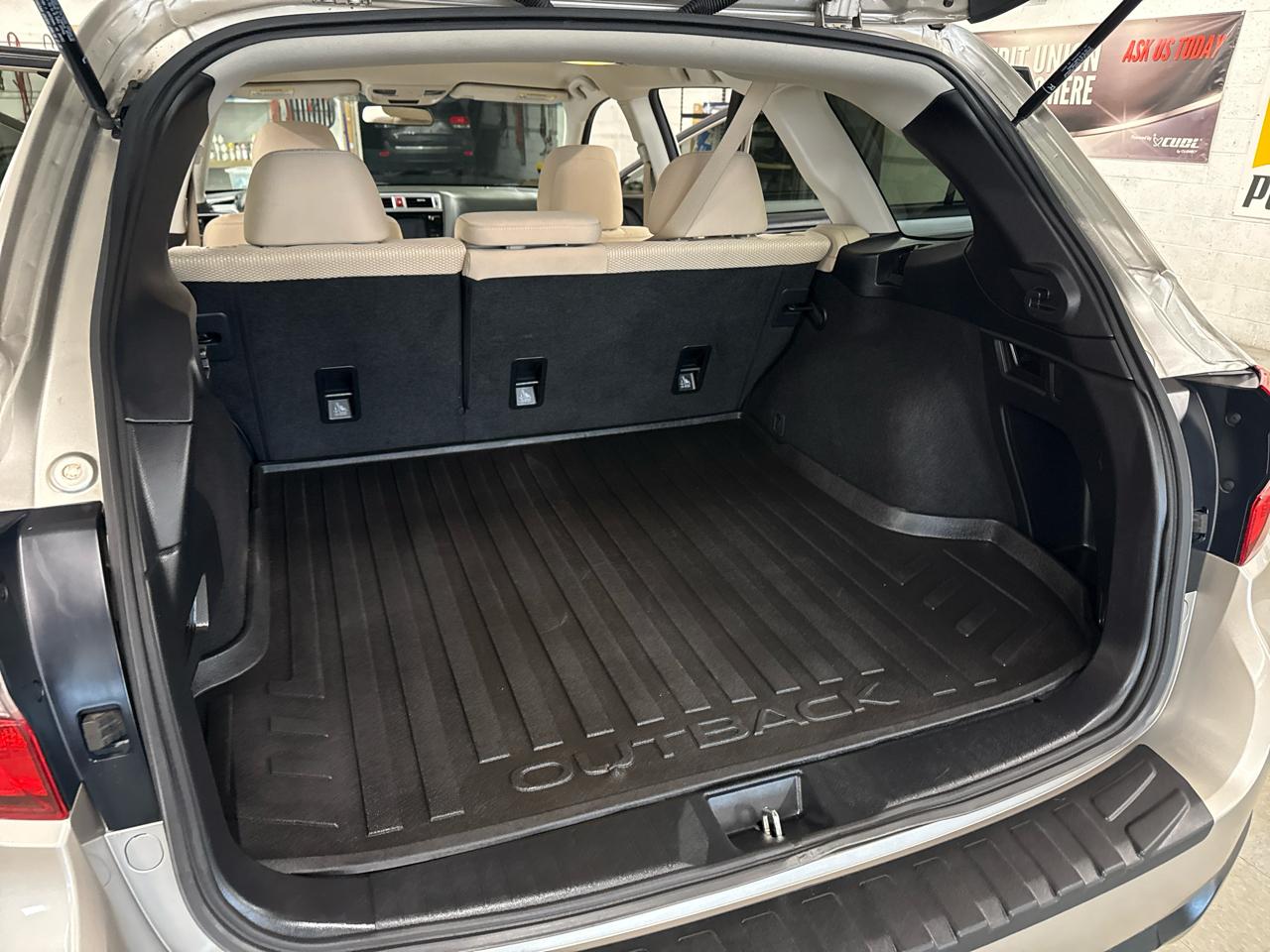 Subaru Outback 2.5i Premium 2017