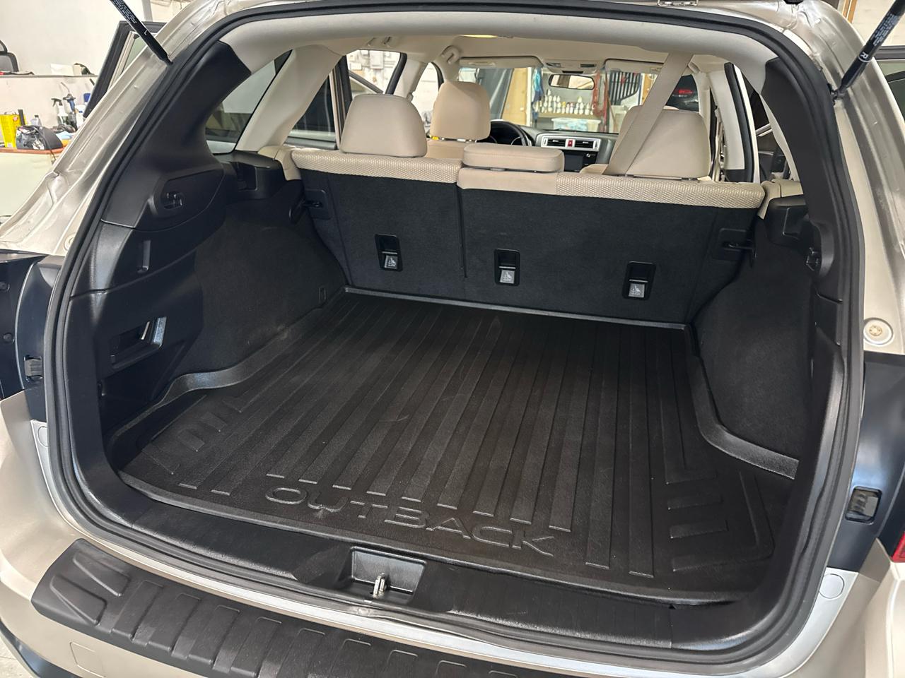 Subaru Outback 2.5i Premium 2017