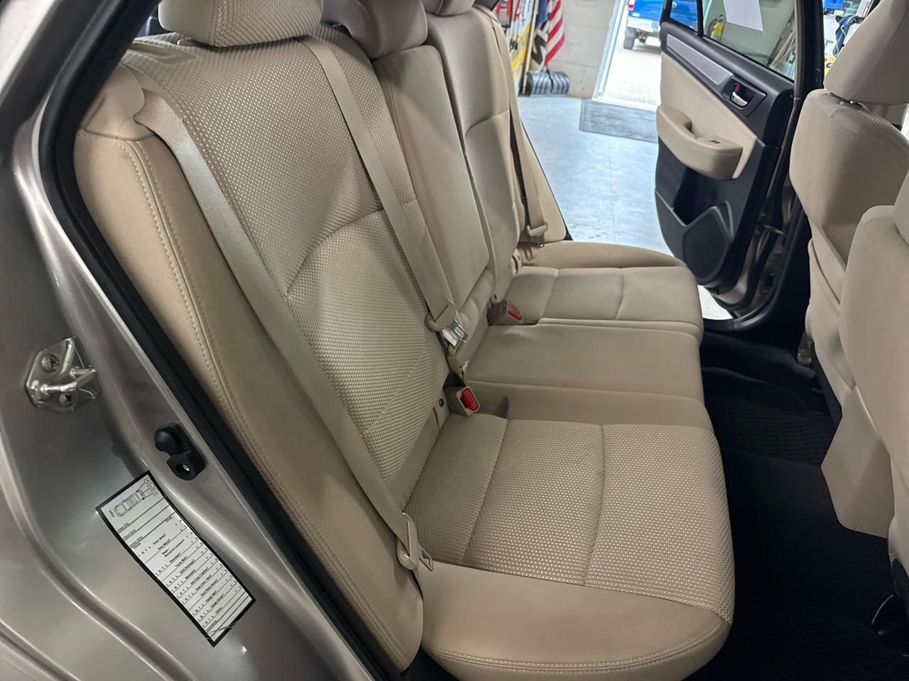 Subaru Outback 2.5i Premium 2017