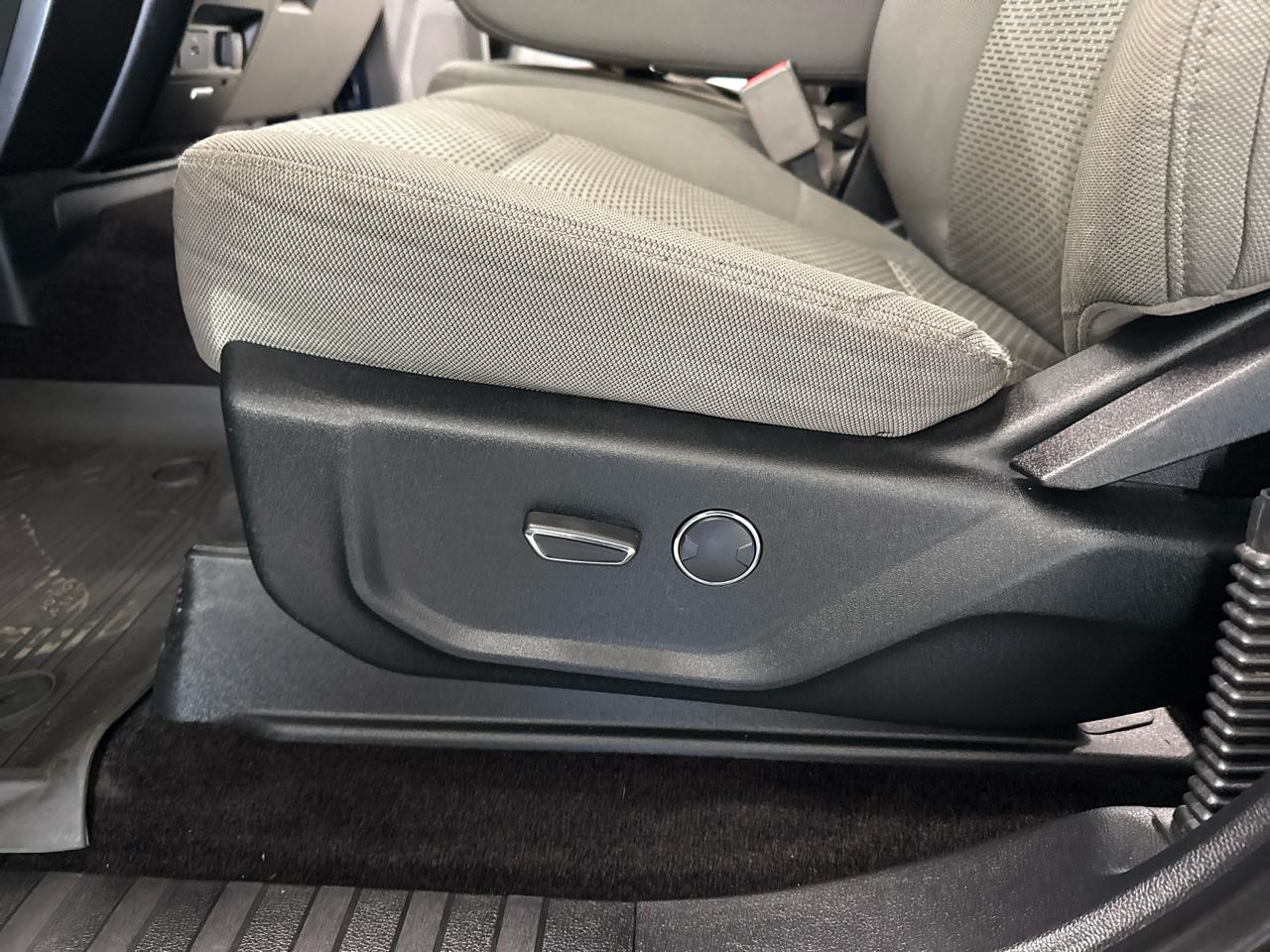 Ford F-150 XLT SuperCrew 4WD 2016