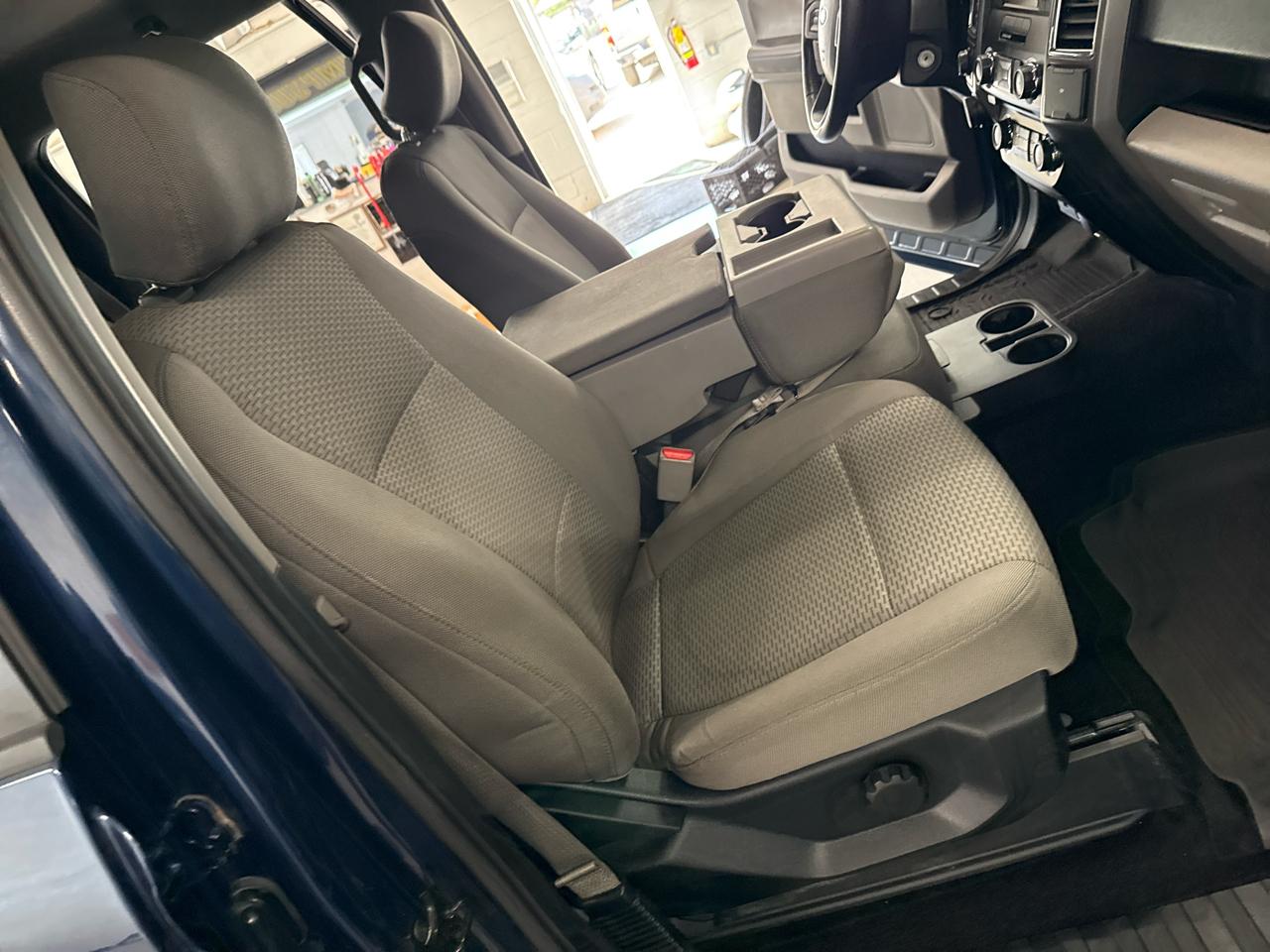 Ford F-150 XLT SuperCrew 4WD 2016