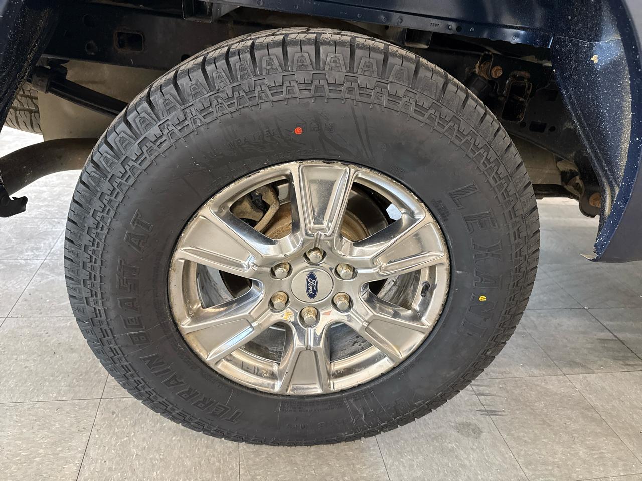 Ford F-150 XLT SuperCrew 4WD 2016