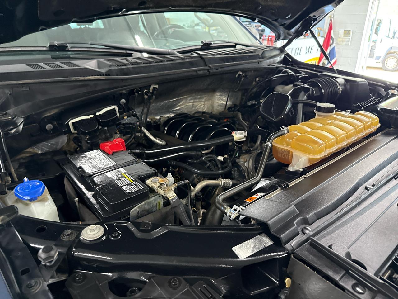 Ford F-150 XLT SuperCrew 4WD 2016