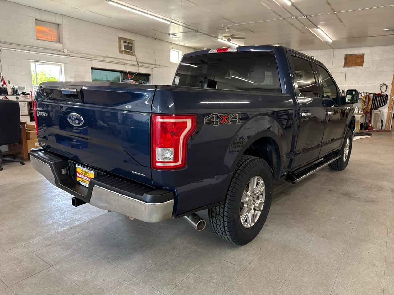 Ford F-150 XLT SuperCrew 4WD 2016