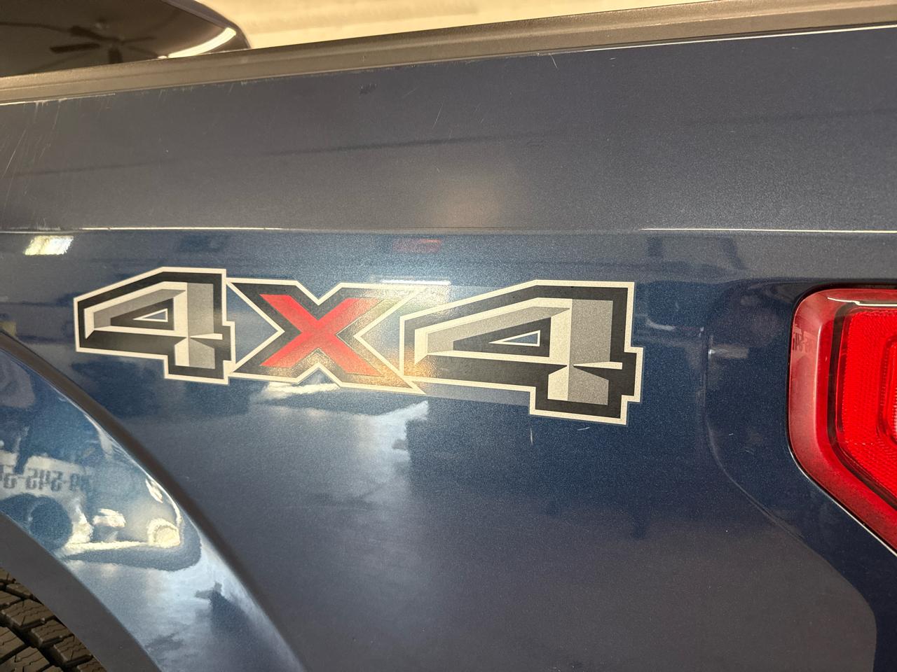 Ford F-150 XLT SuperCrew 4WD 2016