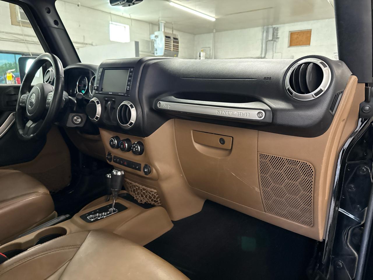 Jeep Wrangler Rubicon 4WD 2015