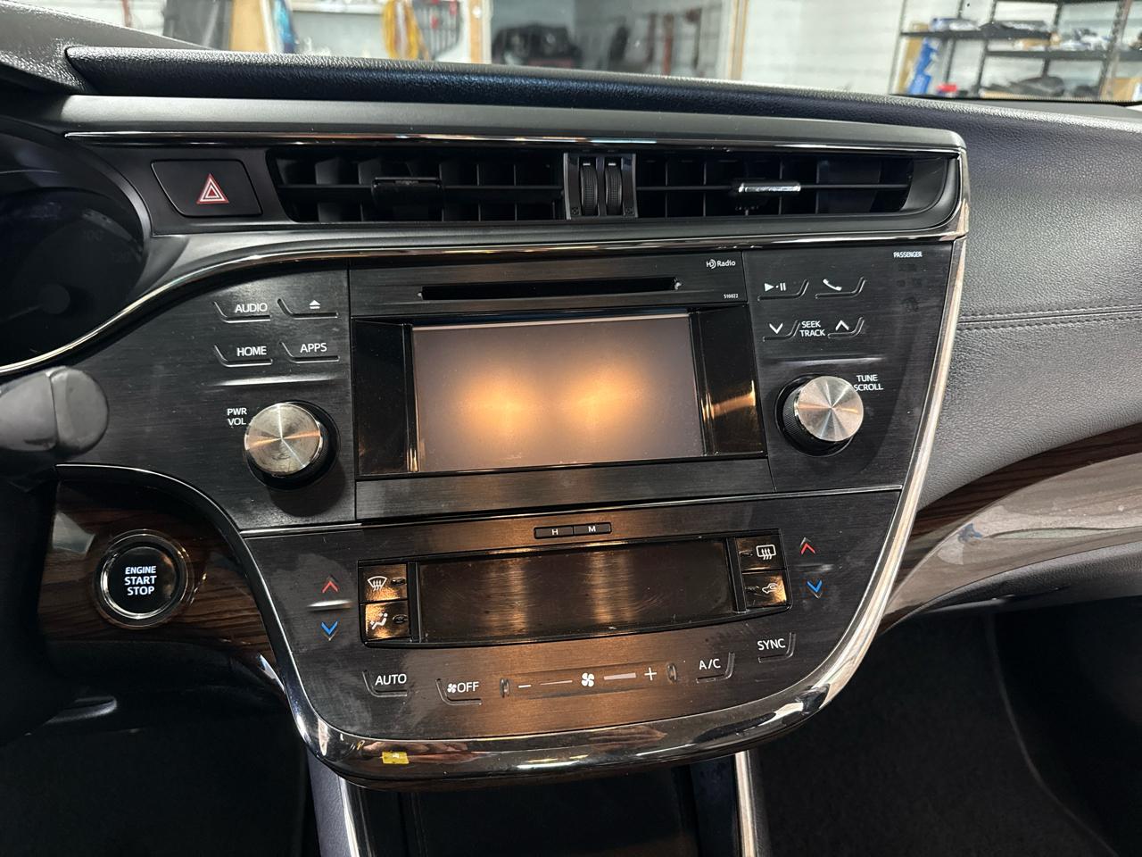 Toyota Avalon XLE Touring 2015