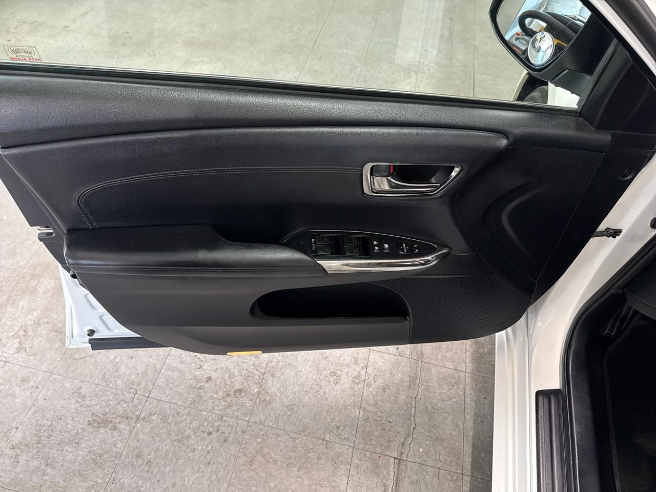 Toyota Avalon XLE Touring 2015