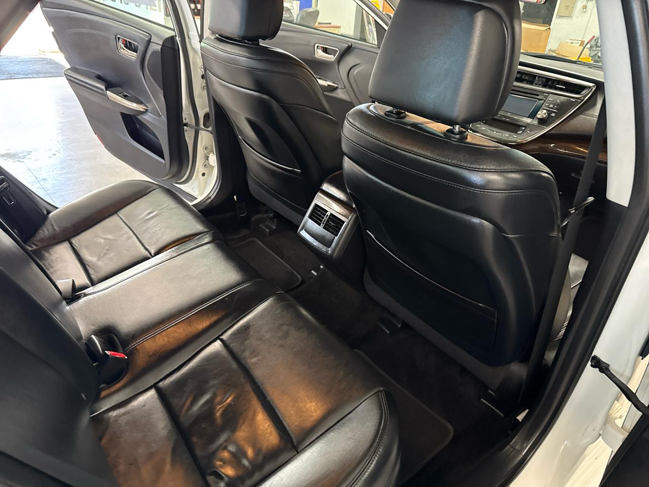 Toyota Avalon XLE Touring 2015