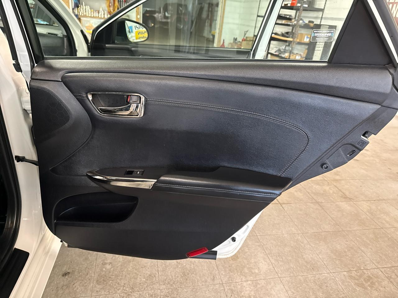 Toyota Avalon XLE Touring 2015