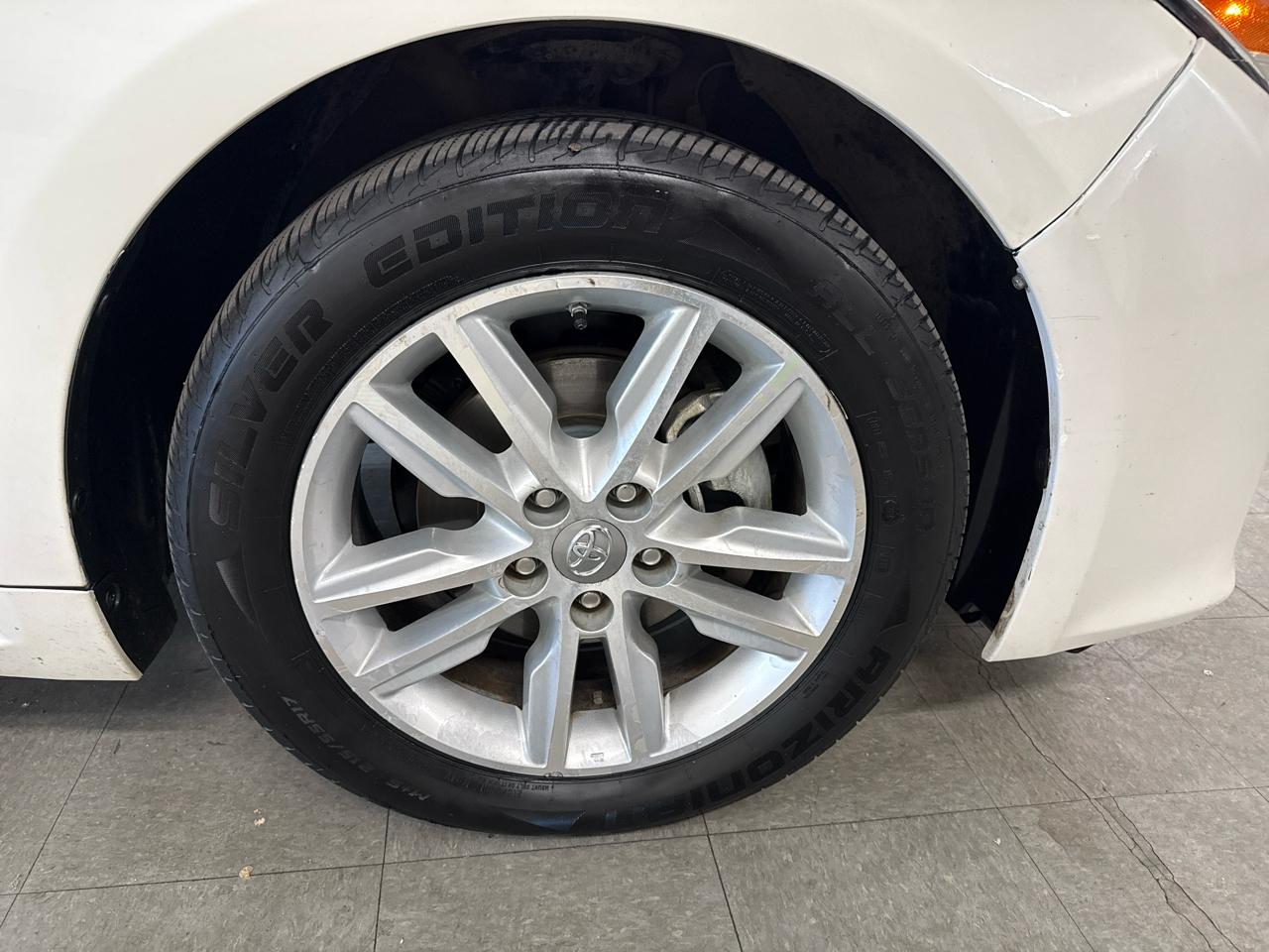 Toyota Avalon XLE Touring 2015