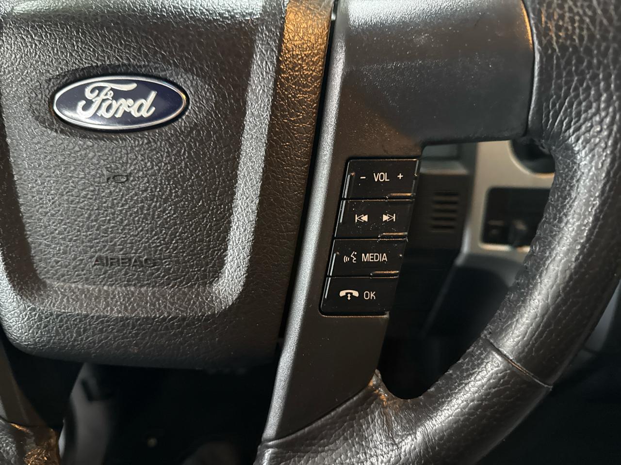 Ford F-150 XLT SuperCrew 4WD 2013