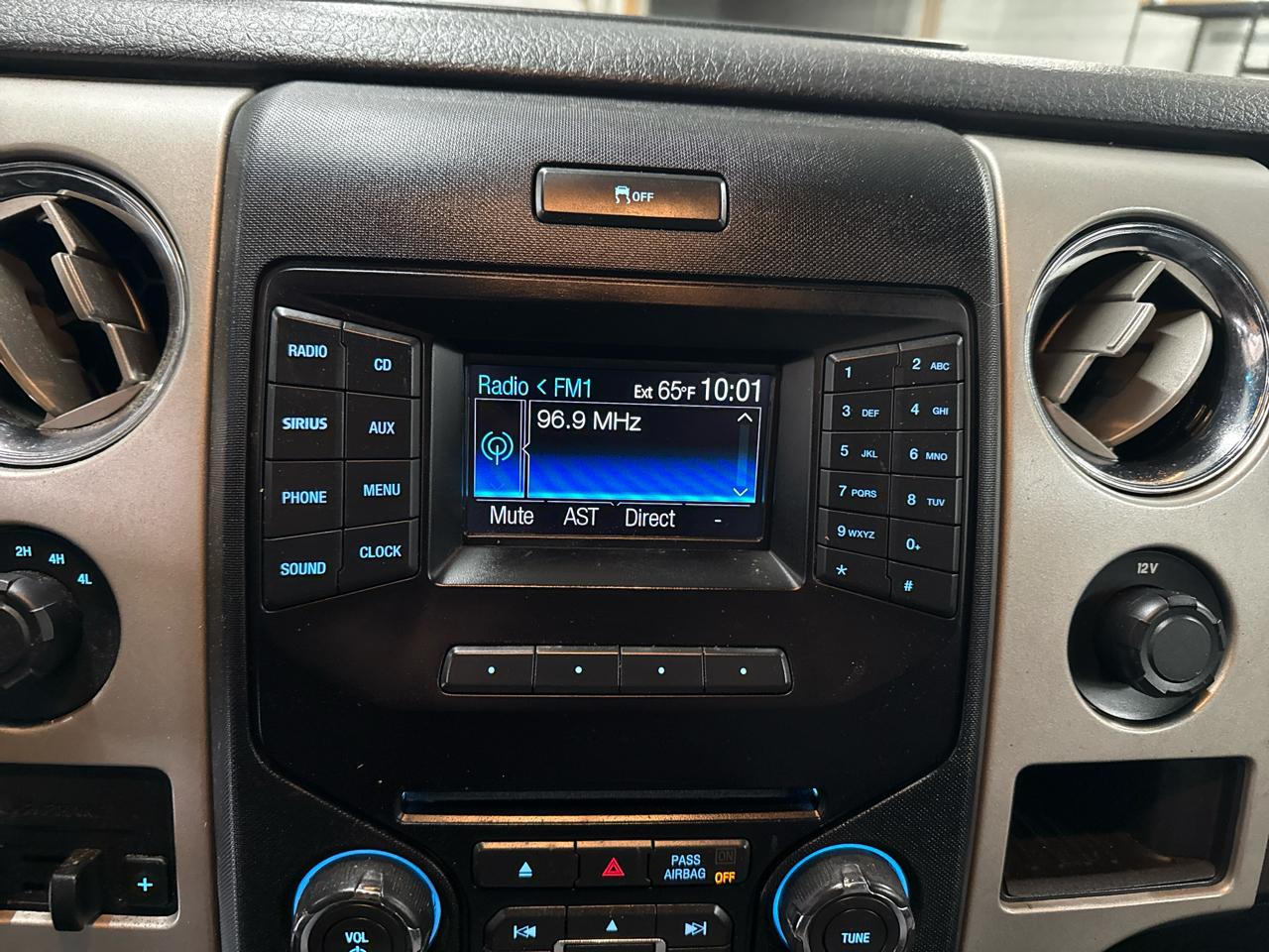 Ford F-150 XLT SuperCrew 4WD 2013