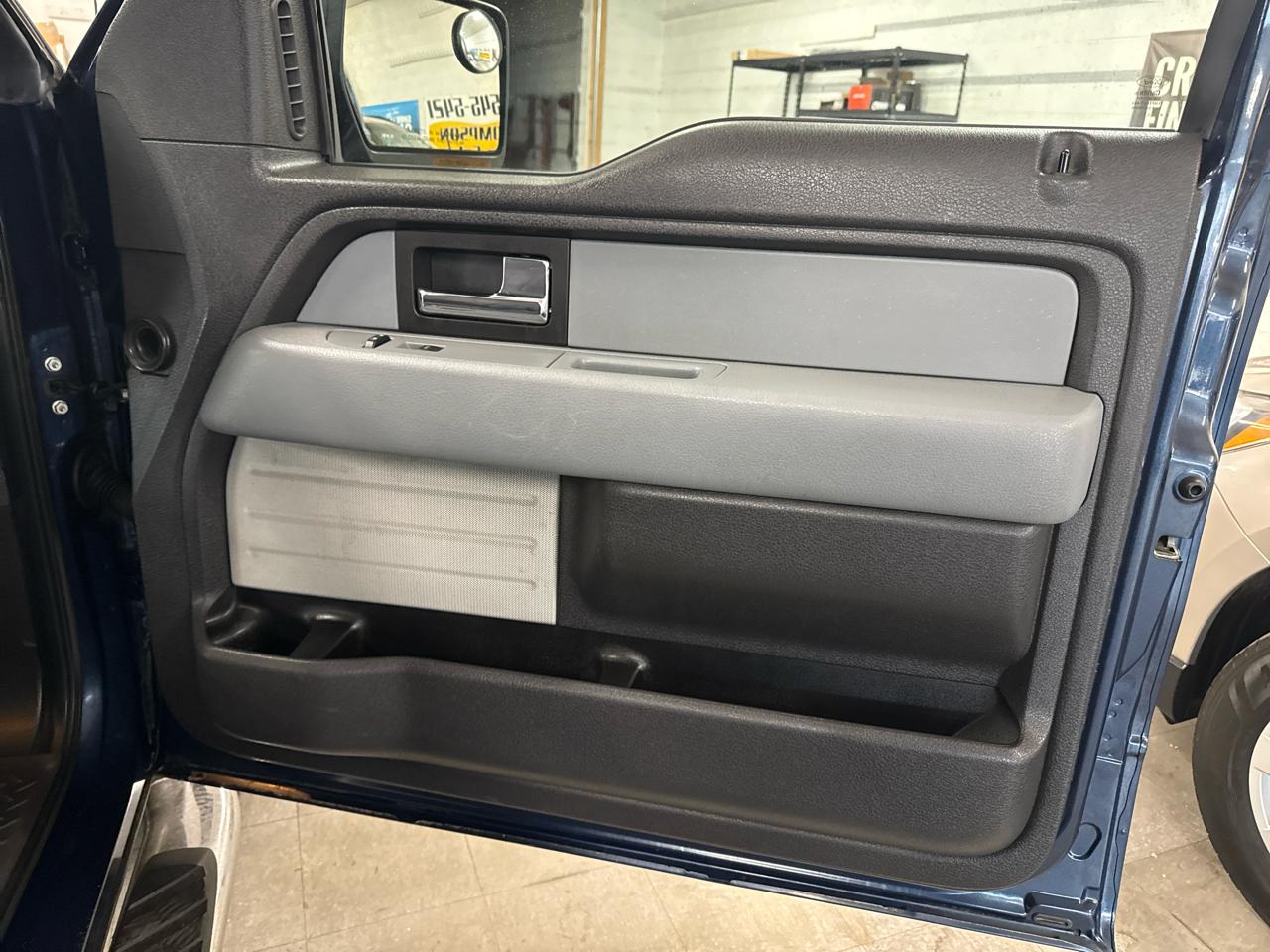 Ford F-150 XLT SuperCrew 4WD 2013
