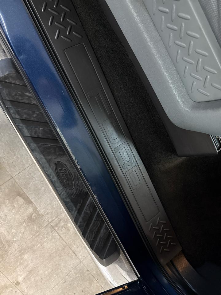 Ford F-150 XLT SuperCrew 4WD 2013