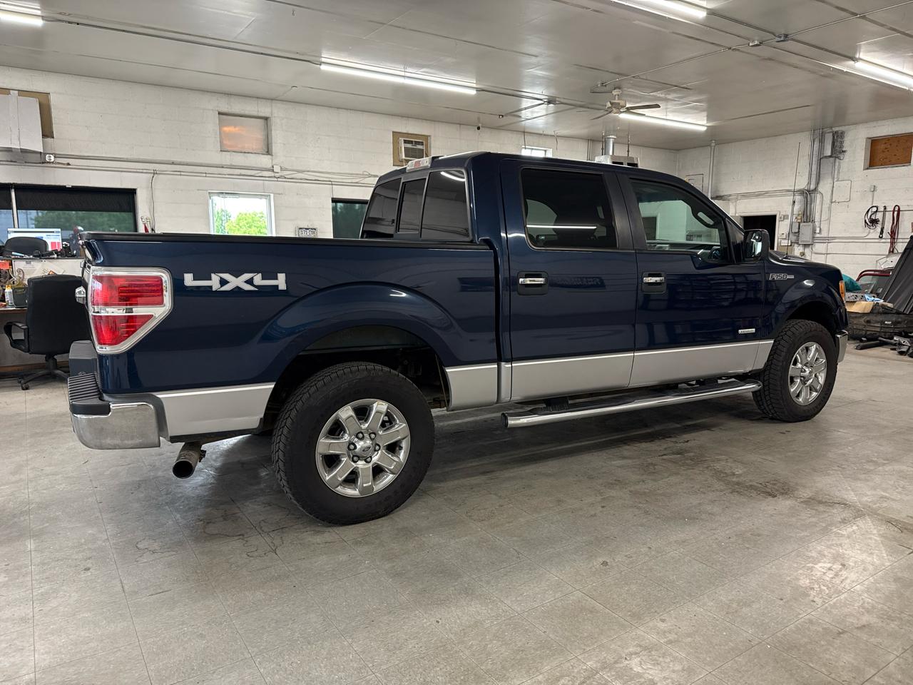 Ford F-150 XLT SuperCrew 4WD 2013