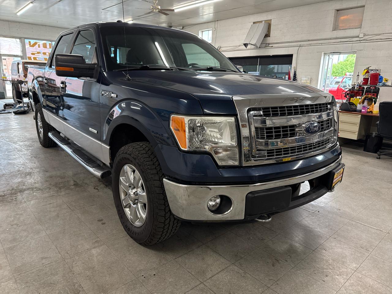 Ford F-150 XLT SuperCrew 4WD 2013