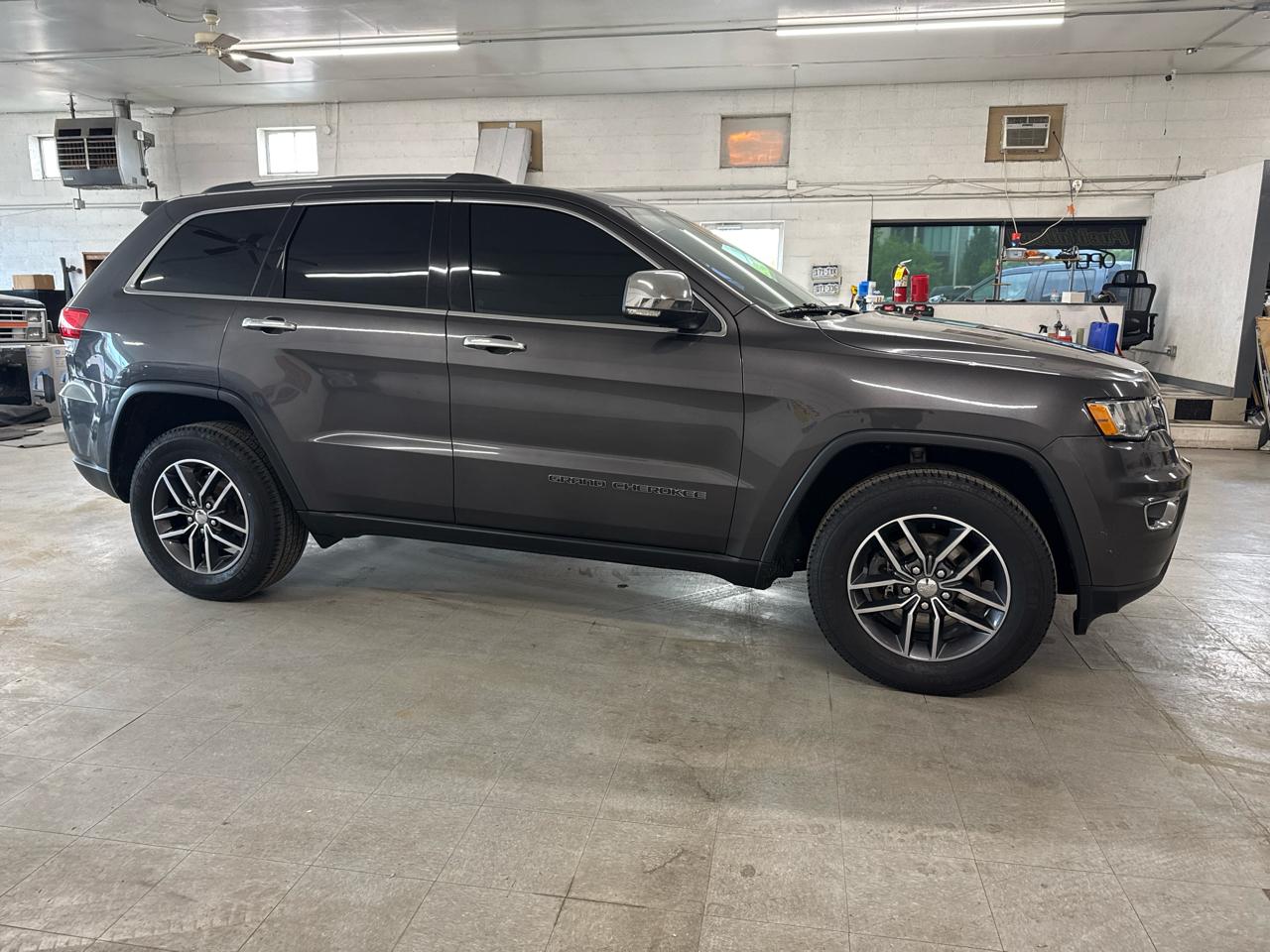 Jeep Grand Cherokee Limited 4WD 2018
