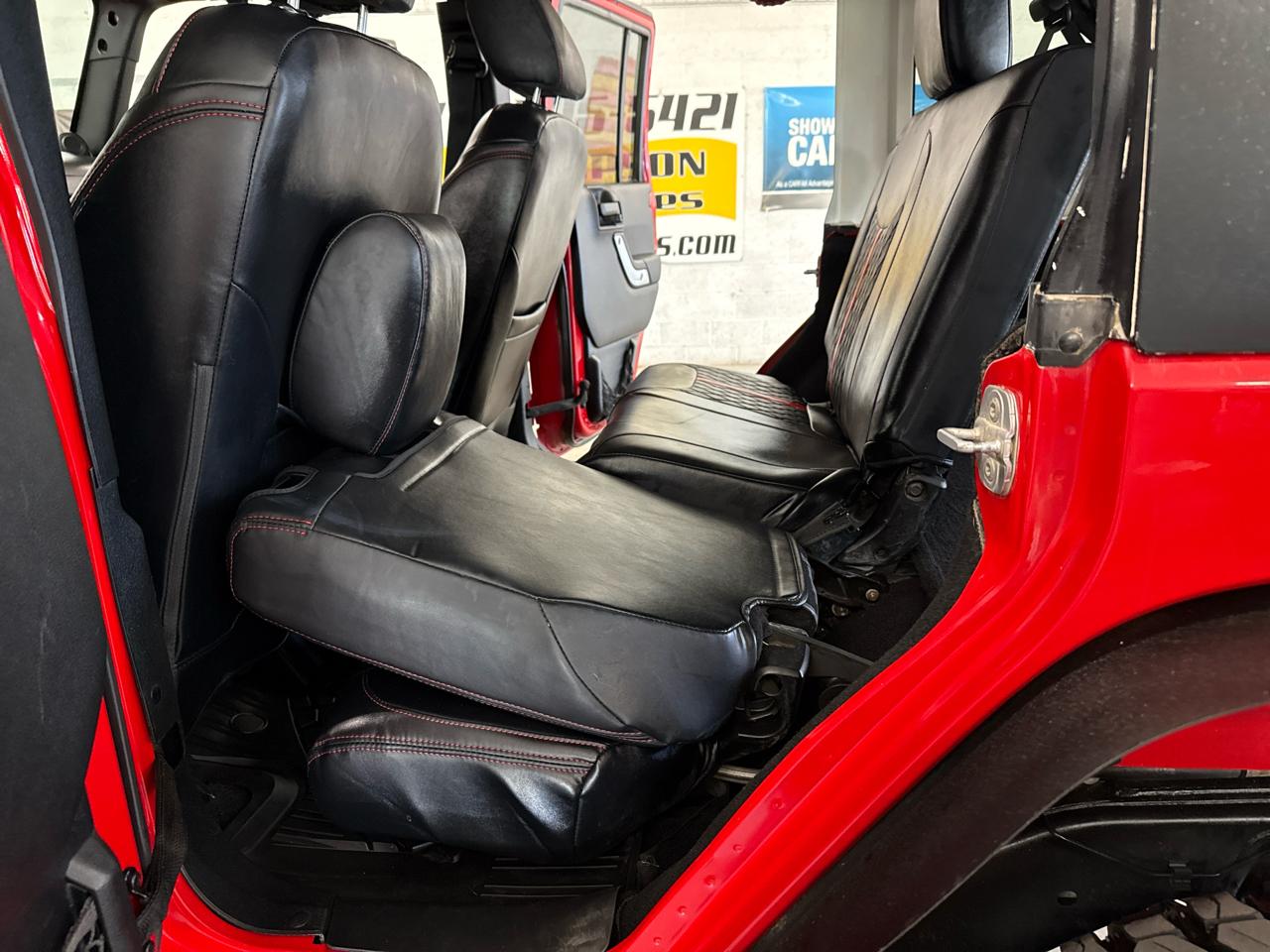 Jeep Wrangler Unlimited Rubicon 4WD 2014