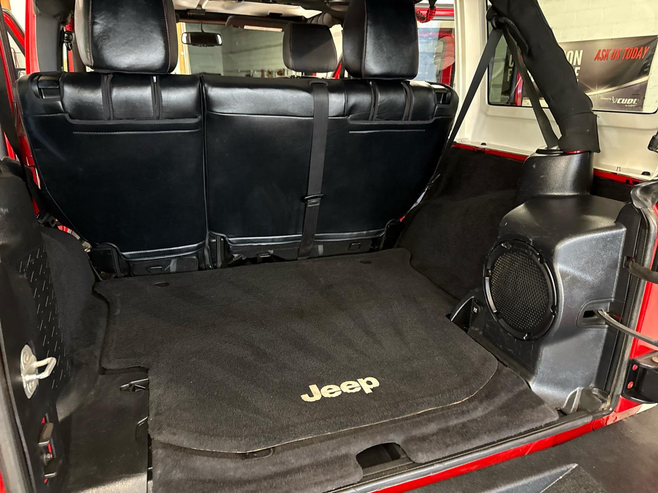 Jeep Wrangler Unlimited Rubicon 4WD 2014
